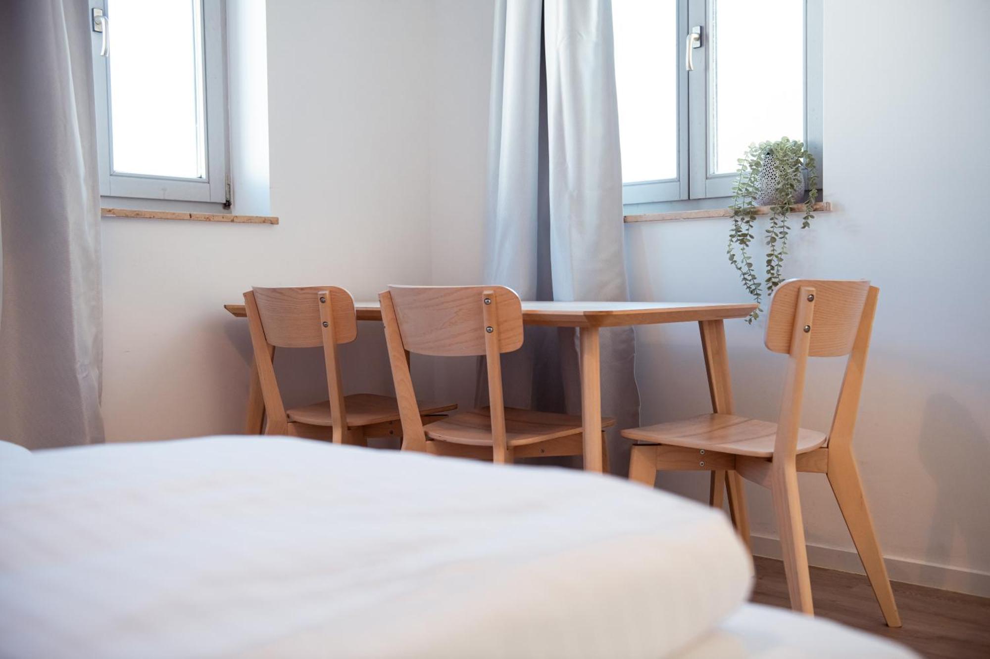 Haus99 Budget Pension & Apartments Furth Bagian luar foto